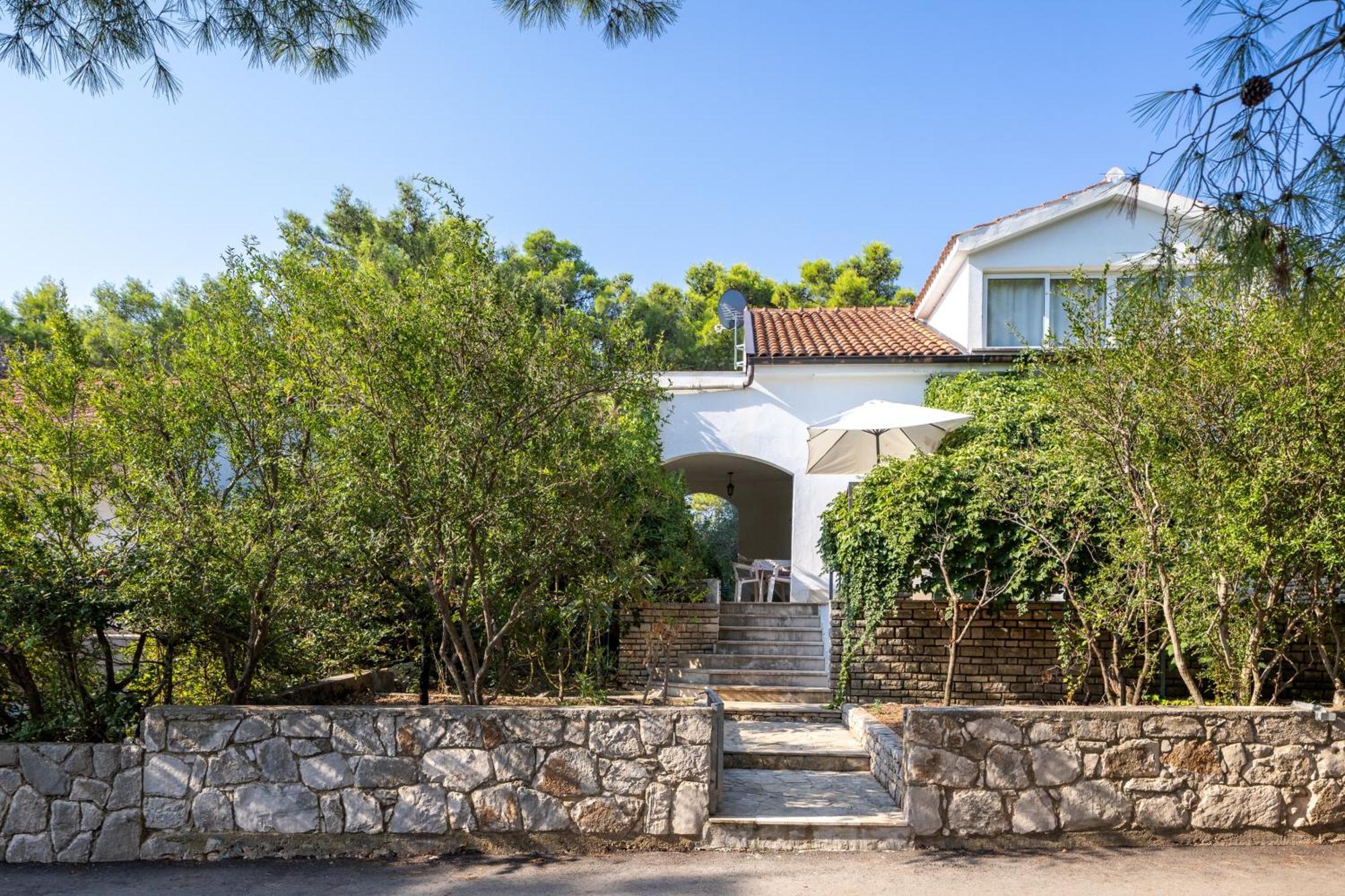 Apartments By The Sea Mudri Dolac, Hvar - 582 Vrboska Εξωτερικό φωτογραφία
